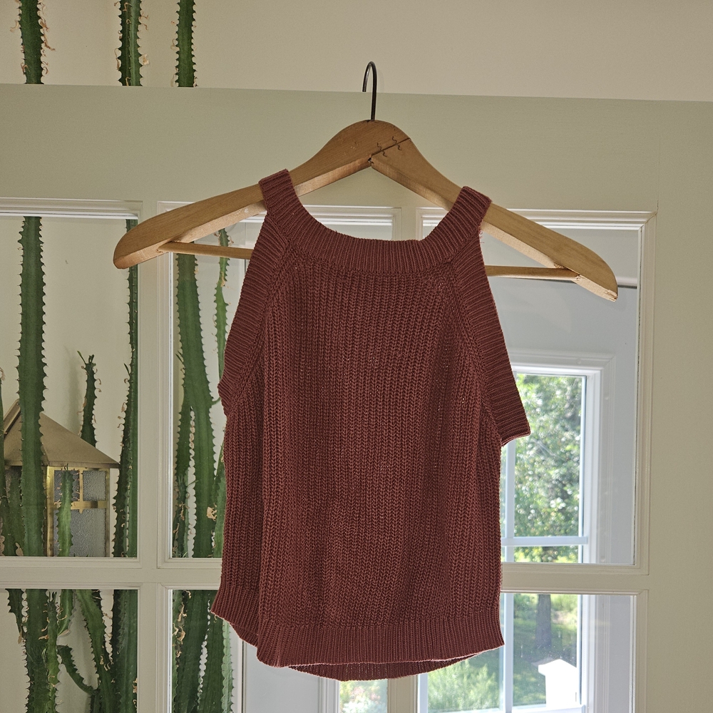 Dark Rose Knit Crop Tank Top
